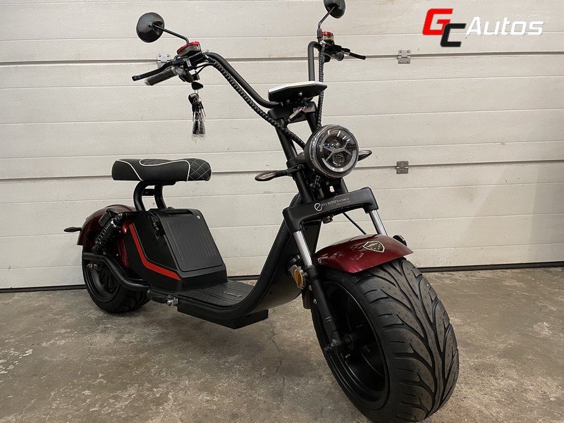 Scooter électrique ESOMOTO  3.0. S 1500W - rouge