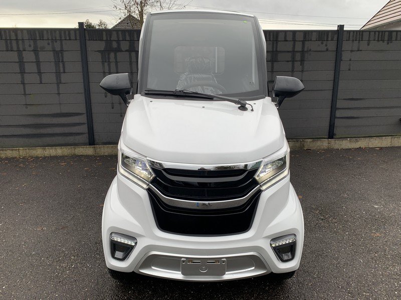 Voiture électrique sans permis CITYGO - blanc