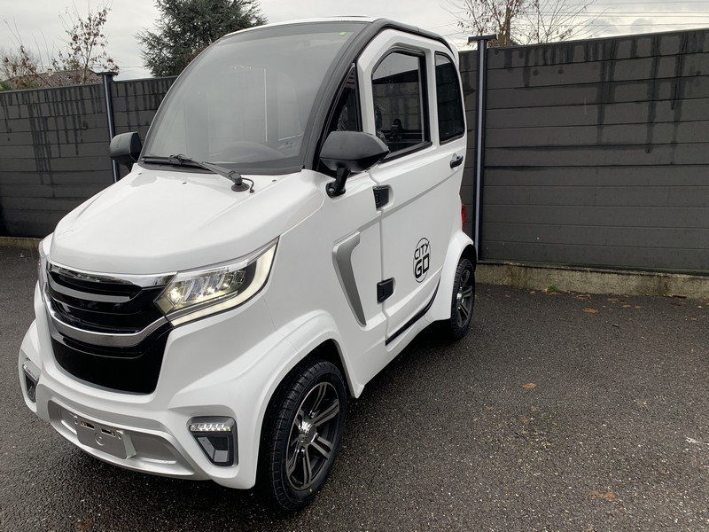 Voiture électrique sans permis CITYGO - blanc