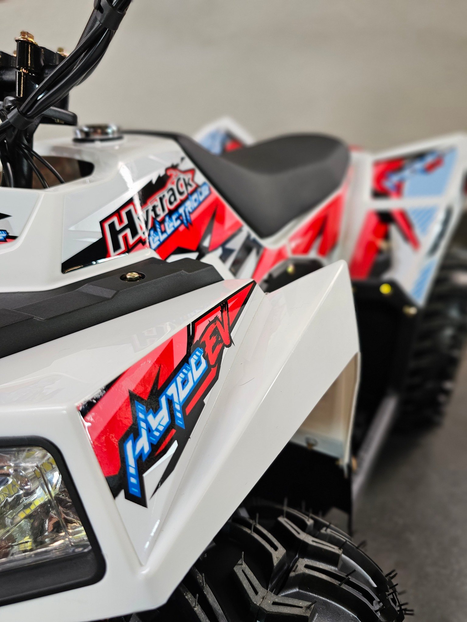 Quad électrique Hytrack HY100 EV 1000w (Dès 7 ans) - blanc