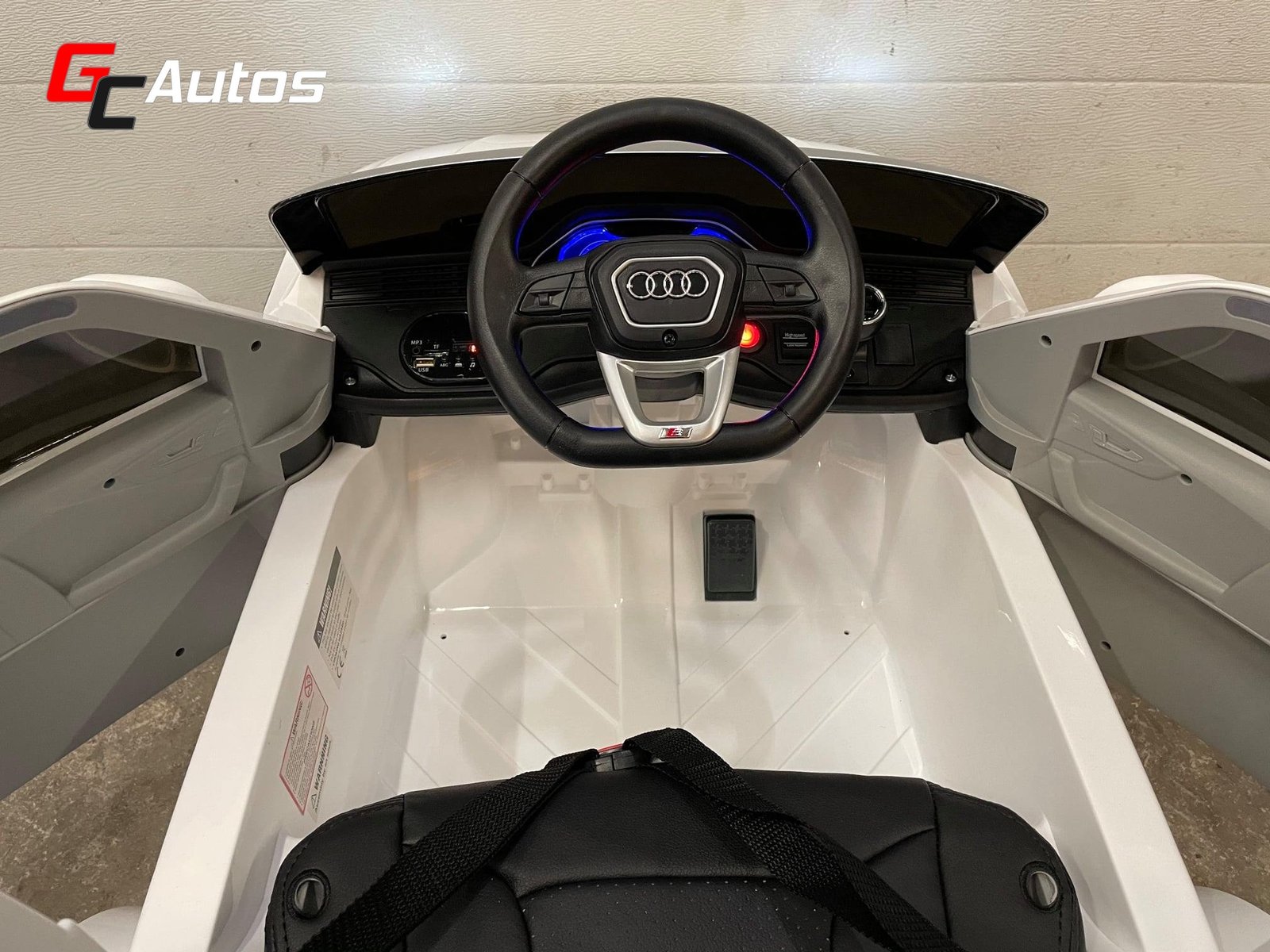 Voiture électrique Audi Q8 Quattro S line (10 mois/5 ans)- blanc 