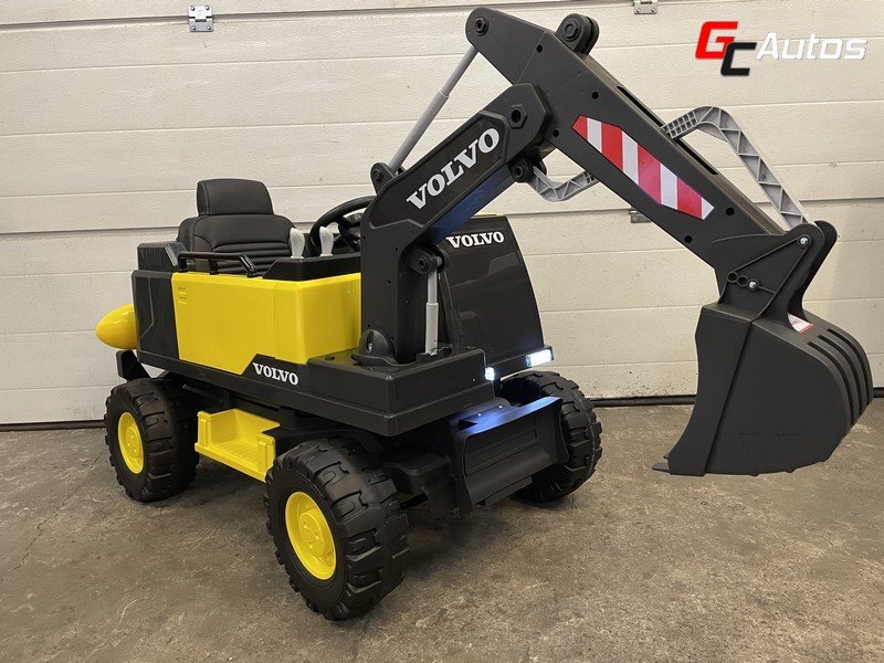 Pelleteuse électrique Volvo (10 mois/5 ans) - jaune
