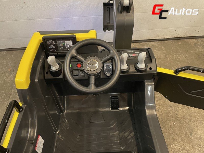 Pelleteuse électrique Volvo (10 mois/5 ans) - jaune